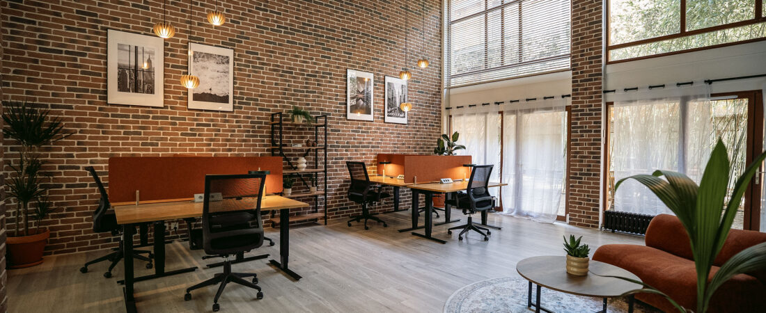 Coworking bureau Paris Ivry-sur-Seine Val de Marne espace travail workspace morning regus location privé